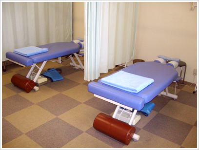 施術用ベッド写真